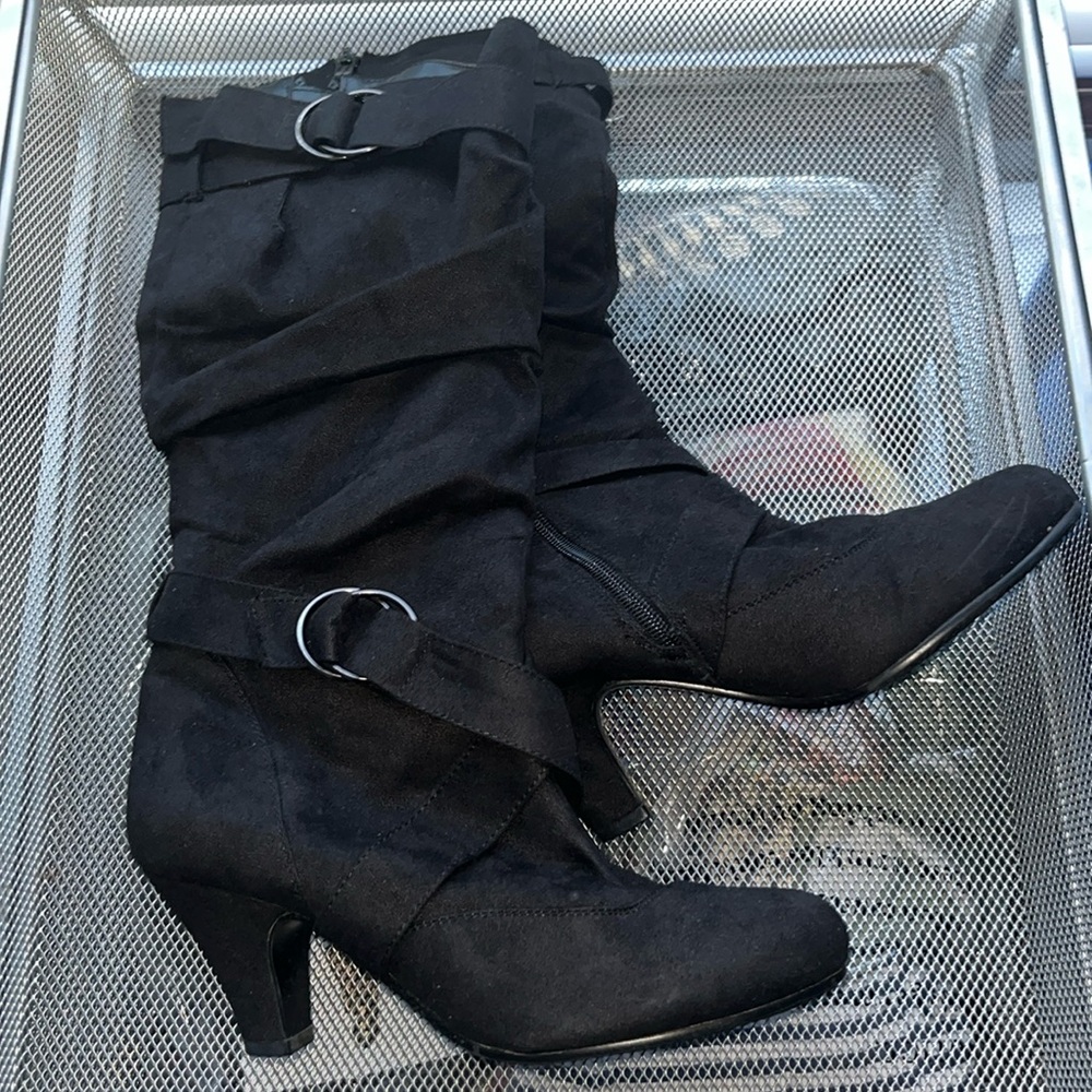 Mocha Size 9 Black Boots NWOT lowest price now!